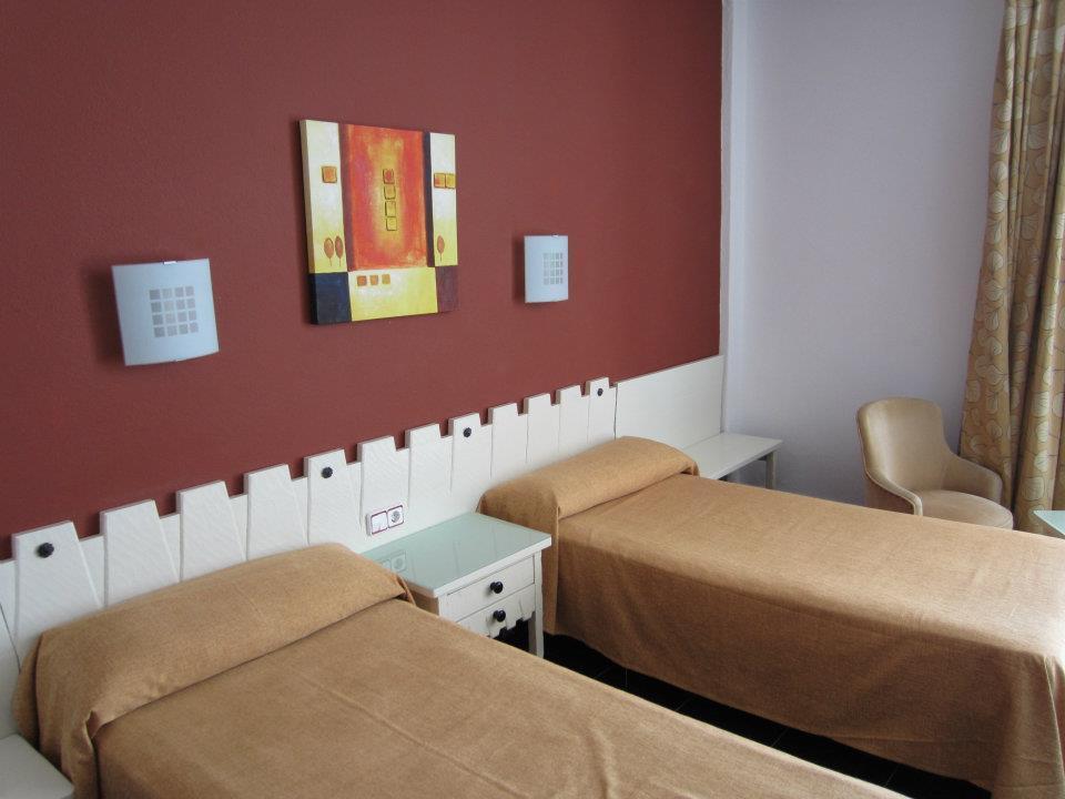 Hotel Arenal Sant Antoni de Portmany Esterno foto