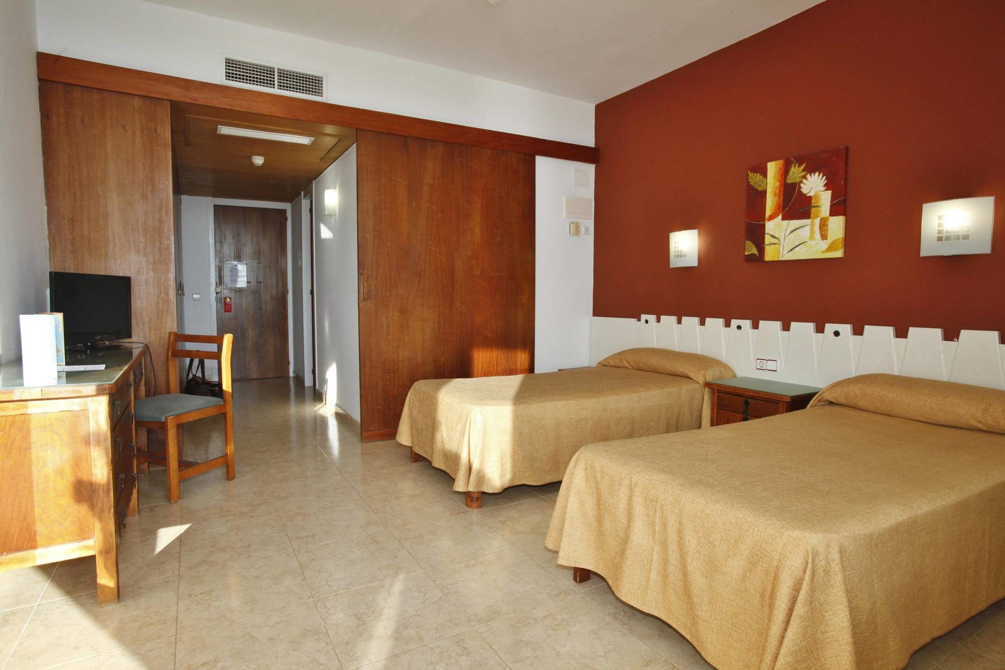 Hotel Arenal Sant Antoni de Portmany Esterno foto